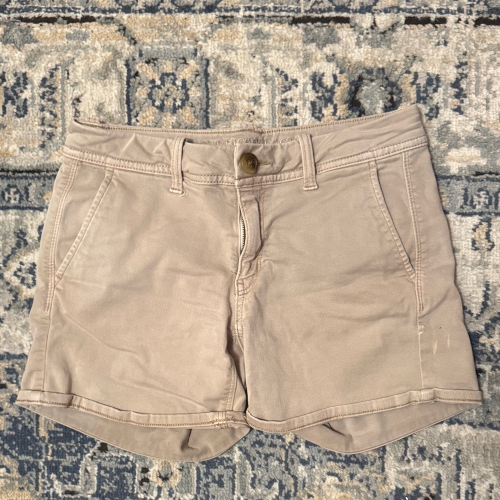 American Eagle Outfitters Women's Beige Cargo Shorts